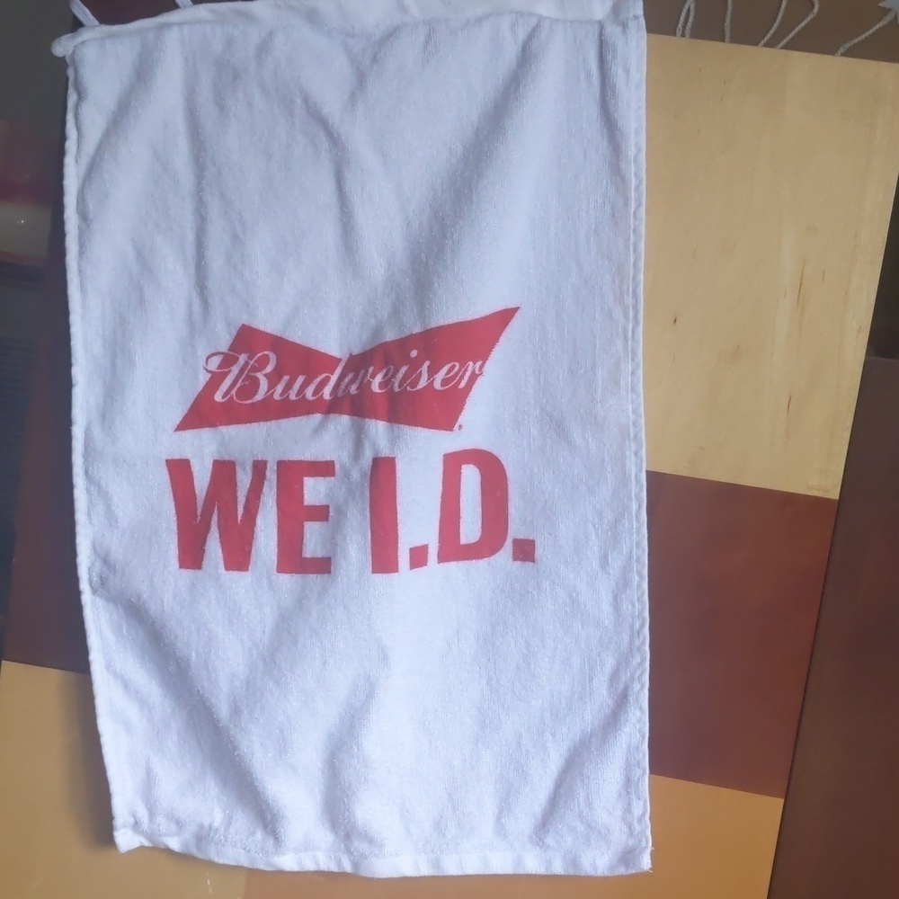 Budweiser "we I.D." bar/ golf/ shop towel
